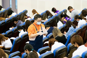 ศูนย์ภาษา คณะศิลปศาสตร์ จัดทดสอบวัดความรู้ภาษาอังกฤษ เพื่อประกอบสำเร็จการศึกษา สำหรับนิสิตรหัส 62