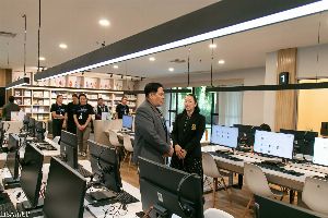 คณะศิลปศาสตร์ มหาวิทยาลัยพะเยา ต้อนรับคณะศึกษาดูงานจากมหาวิทยาลัยเทคโนโลยีราชมงคลตะวันออก