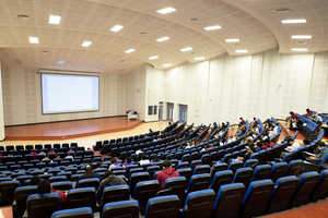 ศูนย์ภาษา คณะศิลปศาสตร์ จัดอบรมเพื่อยกระดับทักษะภาษาอังกฤษ ตามมาตรฐาน CEFR B1  English for Undergraduates (นิสิตรหัส 62) 17-18 ตุลาคม 2565