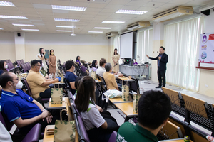 โครงการพัฒนาทักษะการใช้ภาษาอังกฤษ รุ่นที่ 3 เพื่อพัฒนาทักษะการใช้ภาษาอังกฤษให้แก่บุคลากรของมหาวิทยาลัยพะเยา