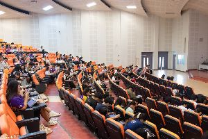 ศูนย์ภาษา คณะศิลปศาสตร์ จัดอบรมเพื่อสอบวัดความรู้ภาษาอังกฤษ (ระดับ C1) ด้วยข้อสอบศูนย์ภาษา (UP-STEP)
