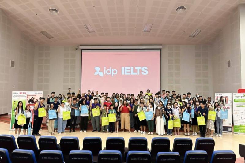 ศูนย์ภาษา คณะศิลปศาสตร์ ร่วมกับ IDP จัดกิจกรรมสัมมนาการสอบ IELTS